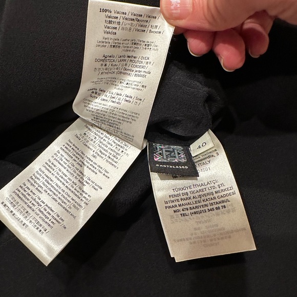 Authentic Fendi Dress size 40 European - Picture 5 of 6